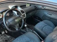 Usata Peugeot 206 CC 150 CV (110 kW) 2006 Grigio Cabrio