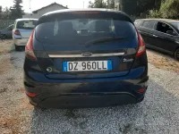 Usata Ford Fiesta 92 CV (67 kW) 2009 Bluazzurro Coupé