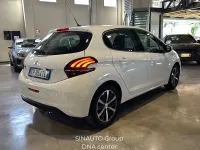 Usata Peugeot 208 Allure 82 CV (60 kW) 2018 Other Utilitaria