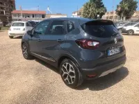 Usata Renault Captur Zen 90 CV (66 kW) 2018 Grigio SUV
