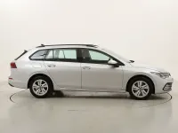 Usata VW Golf VIII Life 116 CV (85 kW) 2021 Argentoargento Station wagon