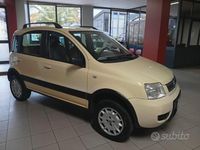 Usata Fiat Panda 4x4 59 CV (43 kW) 2005 Giallo Utilitaria