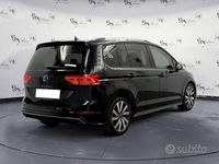 Usata VW Touran Pro 150 CV (110 kW) 2025 Nero Monovolume