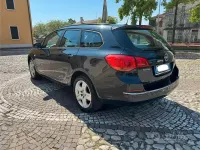 Usata Opel Astra Cosmo 110 CV (80 kW) 2015 Nero Station wagon