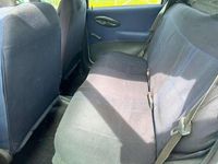 Usata Fiat Punto Active 60 CV (44 kW) 2004 Blu/azzurro Berlina