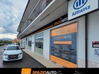 Usata Peugeot 208 Allure+ 102 CV (75 kW) 2022 Bianco Utilitaria