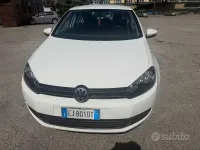 Usata VW Golf VI 105 CV (77 kW) 2011 Bianco Berlina