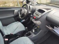 Usata Toyota Aygo 68 CV (50 kW) 2005 Nero Utilitaria