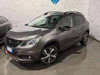 Usata Peugeot 2008 GT-line 110 CV (80 kW) 2018 Grigio SUV