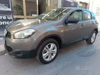 Usata Nissan Qashqai Acenta 110 CV (80 kW) 2013 Grigio SUV