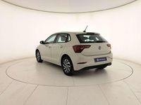 Usata VW Polo Life 95 CV (69 kW) 2023 Ascot grey Utilitaria
