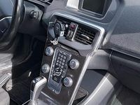 Usata Volvo V40 Kinetic 120 CV (88 kW) 2016 Bianco Berlina