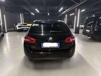 Gebraucht Peugeot 308 SW Allure 131 PS (96 kW) 2019 Schwarz Kombi