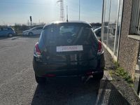 usata Lancia Ypsilon 1.2 69 CV 5 porte Gold