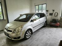 Usata Toyota Corolla Verso 136 CV (100 kW) 2008 Grigio Monovolume