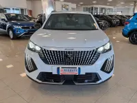 Usata Peugeot 2008 Allure 131 CV (96 kW) 2025 Bianco SUV