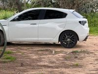 Usata Alfa Romeo Giulietta 170 CV (125 kW) 2010 Bianco Utilitaria