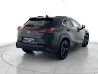 Usata Lexus UX 250h 145 CV (106 kW) 2021 Nero SUV