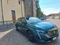 Usata Peugeot 308 SW Allure 131 CV (96 kW) 2023 Station wagon