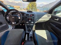 Usata Ford Focus RS 305 CV (224 kW) 2010 Bianco Berlina