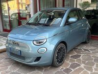 Usata Fiat 500e La Prima 42 kW (58 CV) 2021 Glacier blue metallizzato Utilitaria