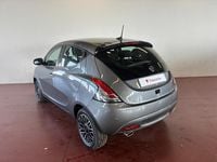 Usata Lancia Ypsilon S 69 CV (50 kW) 2024 Grigio pietra Utilitaria