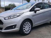 Usata Ford Fiesta 95 CV (69 kW) 2017 Argento Berlina