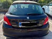 Usata Peugeot 207 Active 73 CV (53 kW) 2012 Nero Berlina