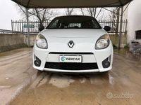 Usado Renault Twingo 75 HP (55 kW) 2010 Branco Citadino