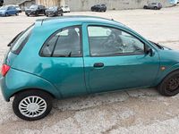 Usata Ford Ka 60 CV (44 kW) 1999 Verde Berlina