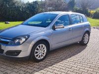 usata Opel Astra 1.6 16V Twinport 5 porte Cosmo usato