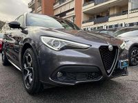 Usata Alfa Romeo Stelvio Veloce 210 CV (154 kW) 2021 Grigio scuro metallizzato SUV
