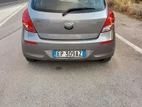 Usata Hyundai i20 85 CV (62 kW) 2012 Grigio Utilitaria