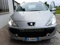 Käytetty Peugeot 307 109 HP (80 kW) 2006 Harmaa Farmari