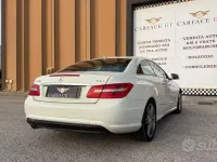 Usata Mercedes E220 170 CV (125 kW) 2011 Bianco Berlina