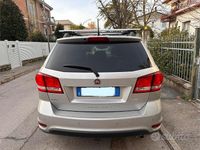 Usata Fiat Freemont Lounge 231 CV (169 kW) 2014 Grigio SUV