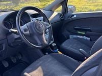 Usata Opel Corsa Edition 86 CV (63 kW) 2014 Grigio Utilitaria