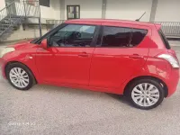 Usata Suzuki Swift 94 CV (69 kW) 2011 Rosso Utilitaria
