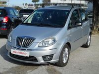 Usata Lancia Musa 95 CV (69 kW) 2012 Gray Monovolume