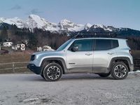 Usata Jeep Renegade Trailhawk 170 CV (125 kW) 2017 Grigio SUV