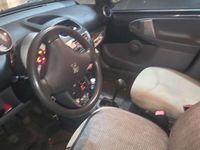 Usata Peugeot 107 68 CV (50 kW) 2007 Utilitaria