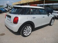 Usata Mini Cooper D Hype 116 CV (85 kW) 2019 Grigio Utilitaria