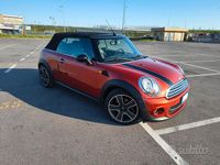 Usata Mini Cooper Cabriolet 122 CV (89 kW) 2011 Rosso Cabrio