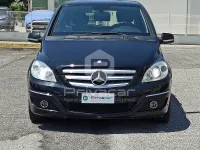 Usata Mercedes B180 Executive 109 CV (80 kW) 2011 Nero Utilitaria