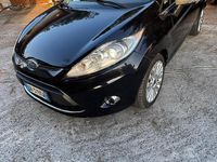Usata Ford Fiesta 73 CV (53 kW) 2008 Nero Utilitaria