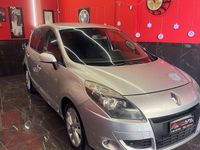 Usata Renault Scénic III Dynamique 110 CV (80 kW) 2011 Argento Monovolume