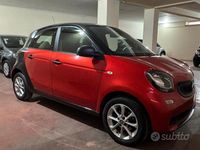 Usata Smart ForFour Passion 70 CV (51 kW) 2016 Rosso Utilitaria