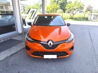 Usata Renault Clio V Equilibre 91 CV (66 kW) 2023 Orange valencia Berlina