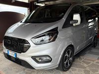 Usata Ford Tourneo Titanium 185 CV (136 kW) 2021 Grigio Monovolume