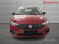 Käytetty Fiat Tipo Pop 120 HP (88 kW) 2017 Punainen Sedan